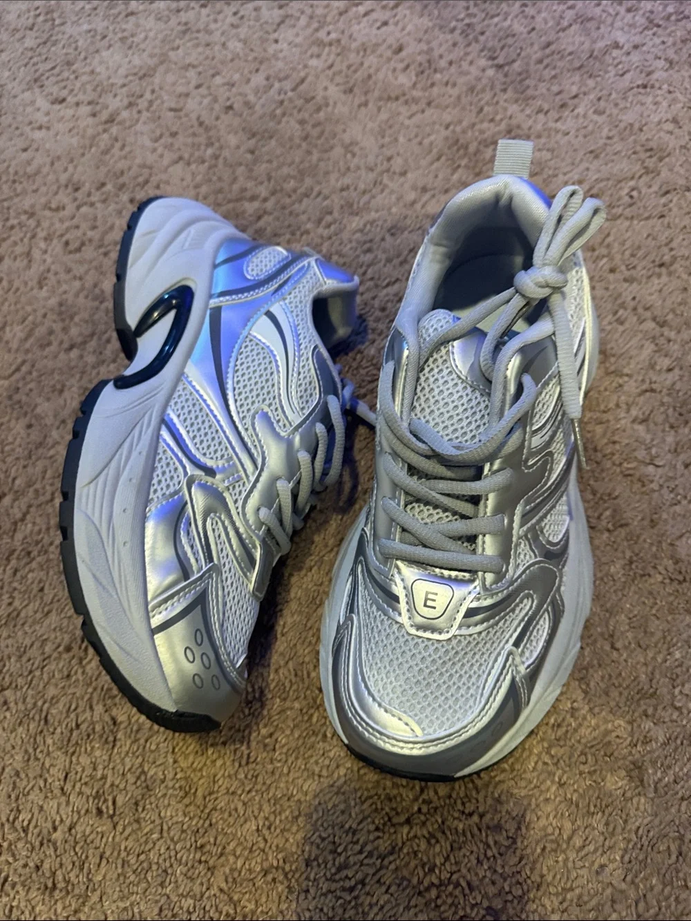 Women's Silver Mesh Athletic Sneakers - Lightweight Support